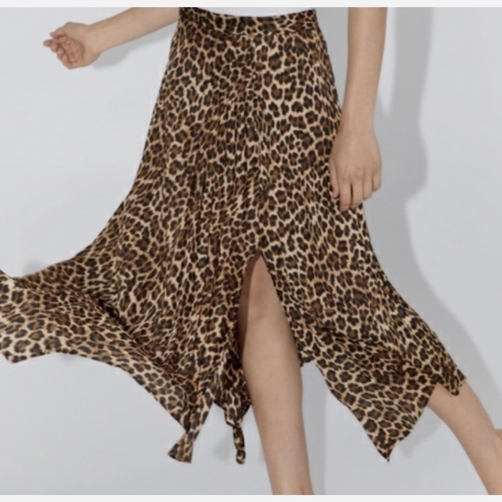ZARA Animal Leopard Print Asymmetric Pleated Split Hem Midi Skirt Size XS